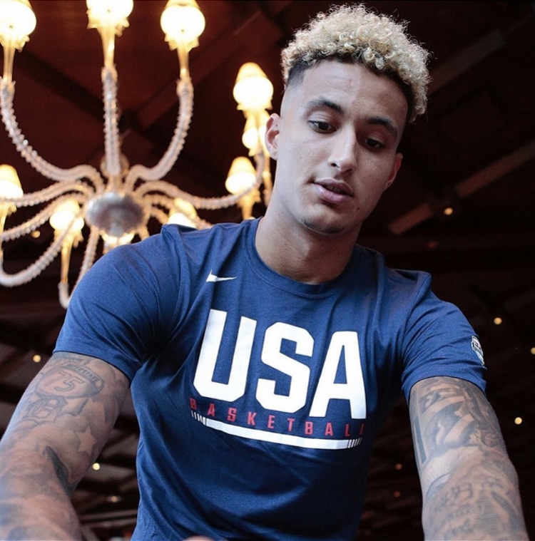 代表皇马出战338场比赛，巴尔韦德成队史出场次数最多的乌拉圭人（出战皇马338场，巴尔韦德成队史乌拉圭球员出场第一人）