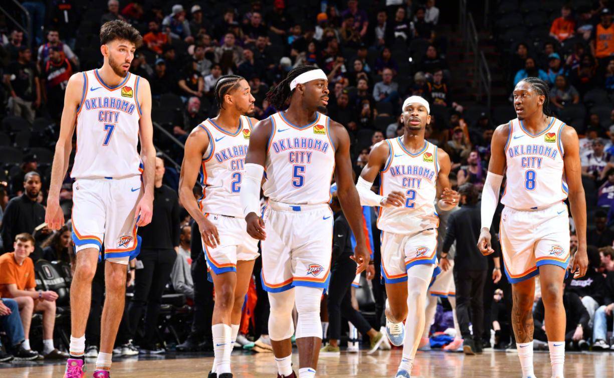 东契奇生涯30+5+5场次超越字母哥，升至历史第五（东契奇生涯30+5+5次数反超字母哥，位列历史第5）