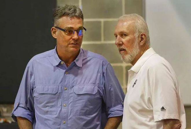 随海港夺冠，亚历斯祖成为首位夺得中超冠军的中国香港球员（海港夺冠，亚历斯祖成中超史上首位中国香港籍冠军球员）